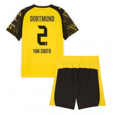 Borussia Dortmund Yan Couto #2 Hjemmedraktsett Barn 2025-26 Kortermet (+ korte bukser)